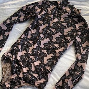 ACACIA EHUKAI FULL PIECE (Black Elephant)